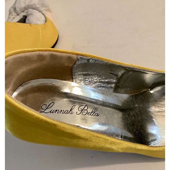 NIB Lunnah Bella Yellow Satin heels with Rhinestone Clip Size 7 - Picture 7 of 7